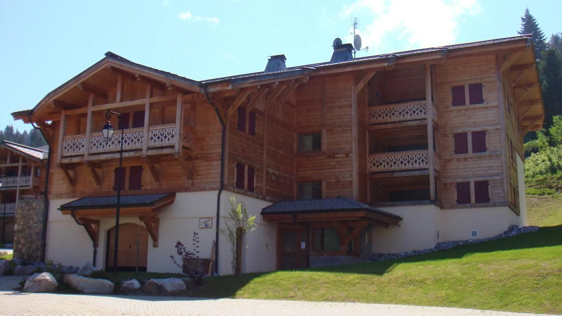 Appartement 3 Chambres Avec Balcon, Proche Des Pistes, Parking, Wifi, Tv Avec Netflix Et Amazon. - Fr-1-623-79 Les Gets